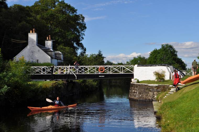 Eight reasons why you need to try canoeing or kayaking on the Crinan Canal