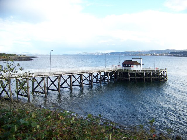 The village of two lochs – why Kilcreggan is one of Scotland’s gems! 