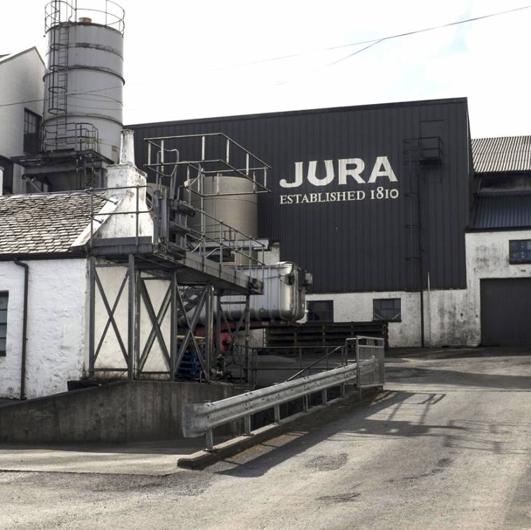 Experience the spirit of Jura at the island’s only distillery! 