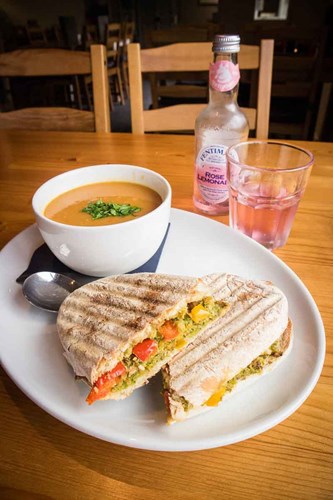 Vegan lunch at Glenbarr Cafe